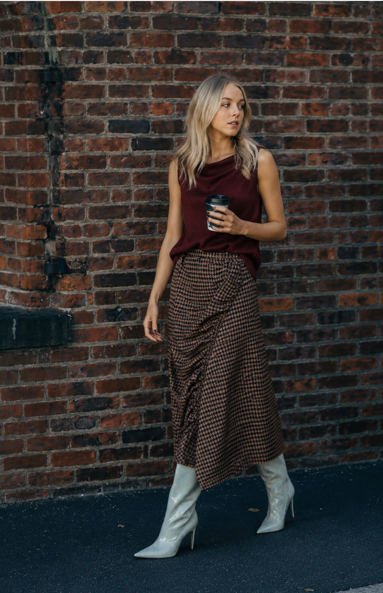 MERLOT KNIT VEST